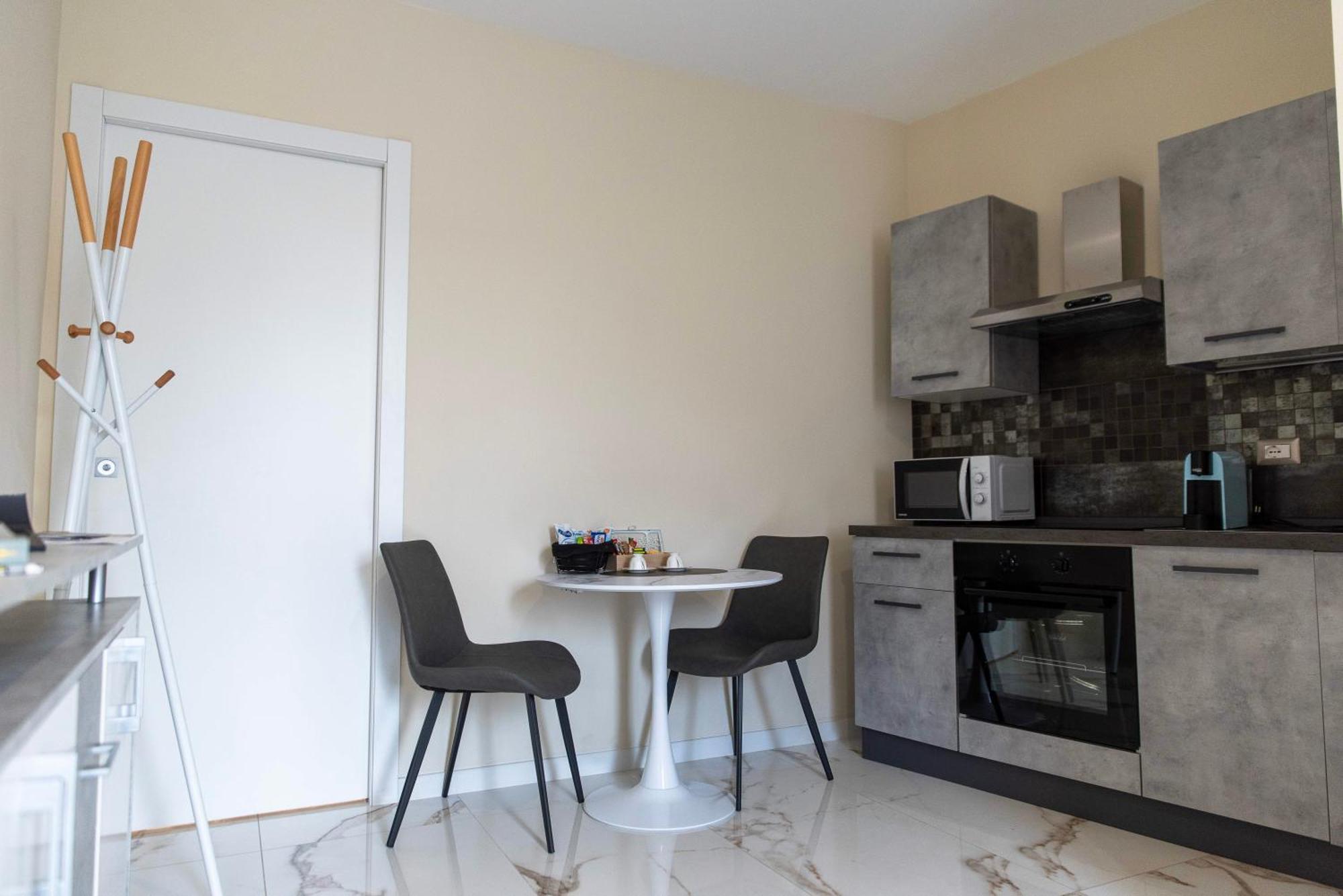 Casa Di Zina Apartment Verona Luaran gambar